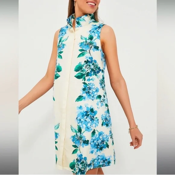 Tuckernuck Charlie dress in waters edge hydrangea size M - Picture 4 of 5